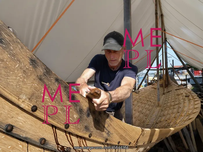 : Gokstad Ship reconstruction, Vikingodden, Tonsberg, Vestfold : Gokstad Ship reconstruction, Vikingodden, Tonsberg, Vestfold