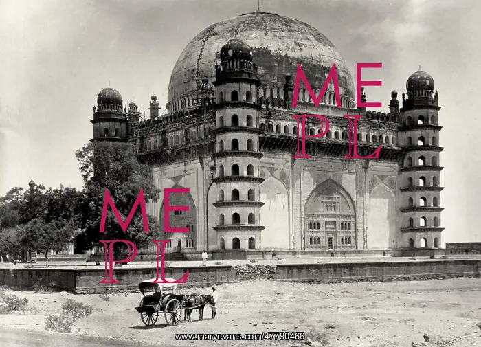  : The Gol Gumbaz Bijapur, India