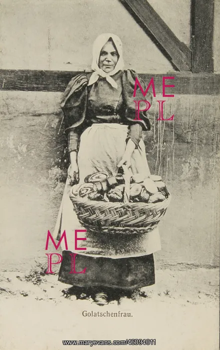 : Golatschenfrau. About 1900. Photograph : Golatschenfrau. About 1900. Photograph