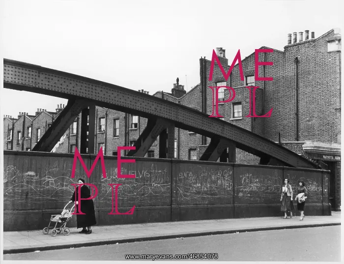 : GOLBORNE ROAD / BRIDGE : GOLBORNE ROAD / BRIDGE