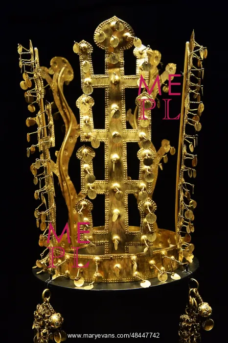 : The Gold Crown believed to be the crown of King : The Gold Crown believed to be the crown of King
