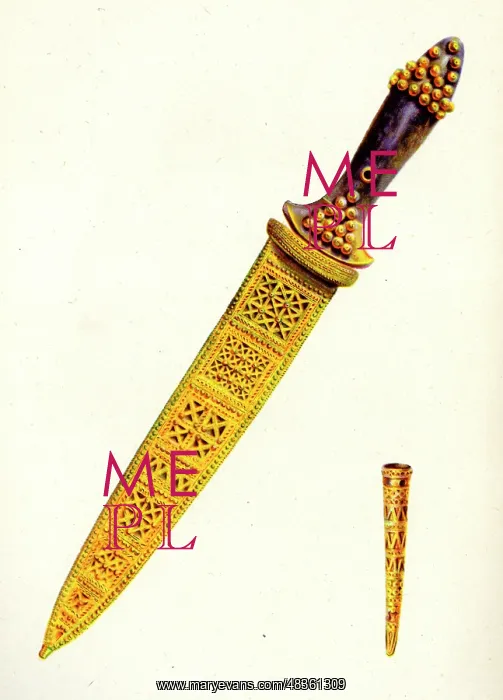 : Gold dagger in ornate golden sheath, Ur : Gold dagger in ornate golden sheath, Ur