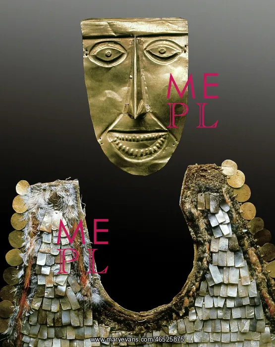 : Gold mask and pectoral : Gold mask and pectoral