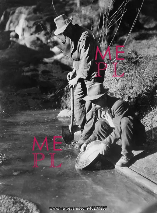 : Gold prospectors in Australia, 1932 : Gold prospectors in Australia, 1932