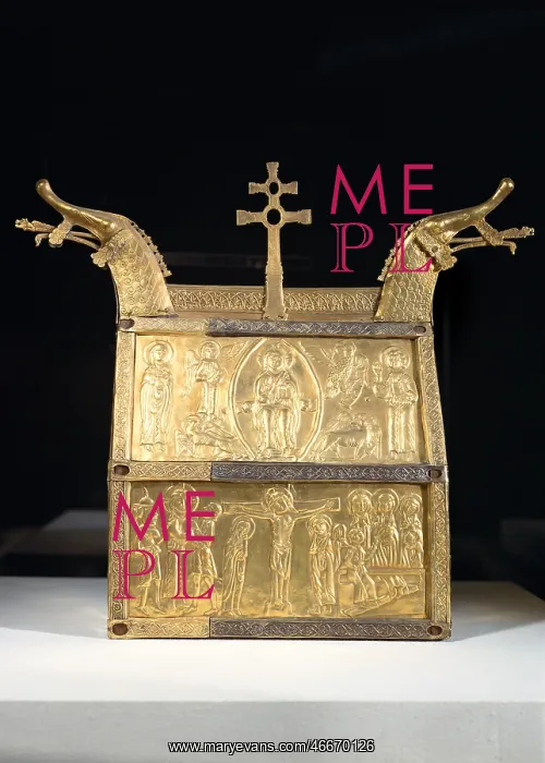 : Golden Reliquary : Golden Reliquary