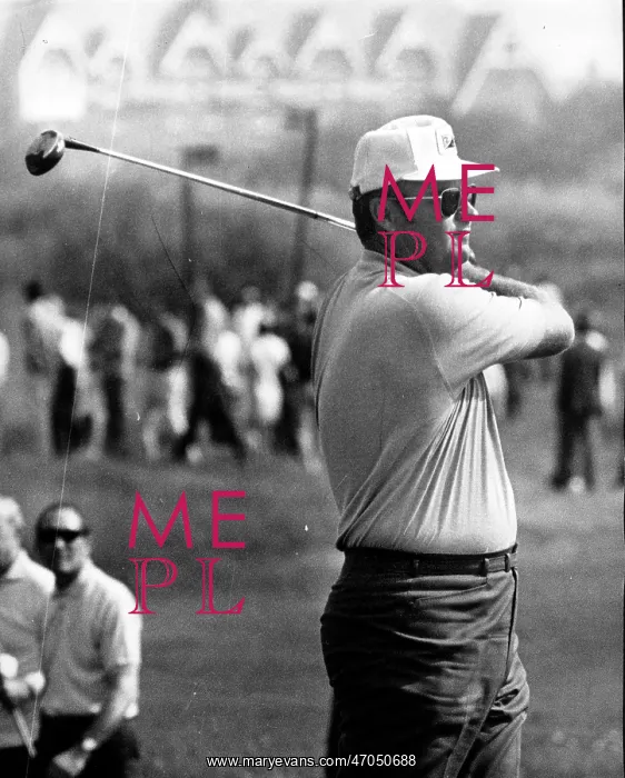 : Golfer Miller Barber : Golfer Miller Barber