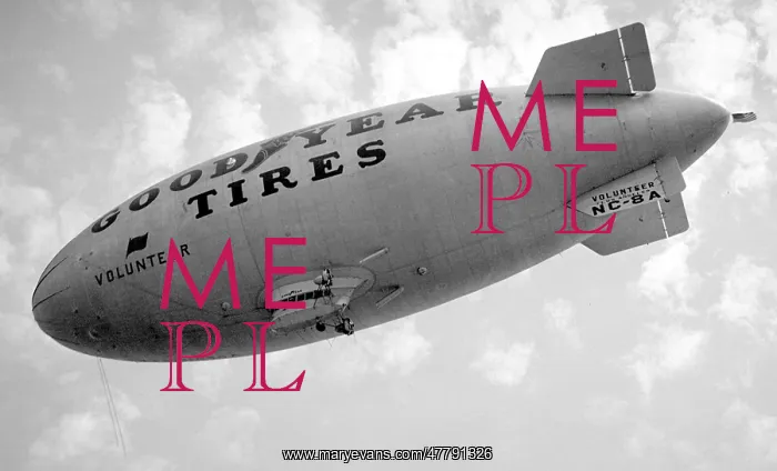 : Goodyear Blimp NC-8A Volunteer : Goodyear Blimp NC-8A Volunteer