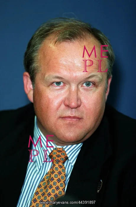  : Goran Persson