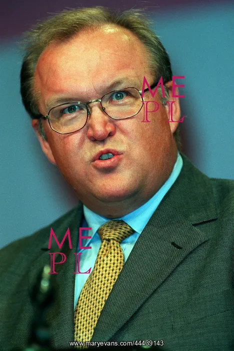  : Goran Persson