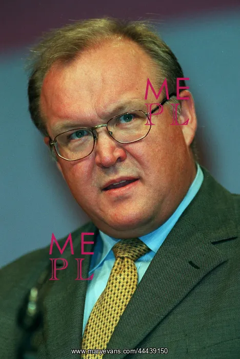  : Goran Persson
