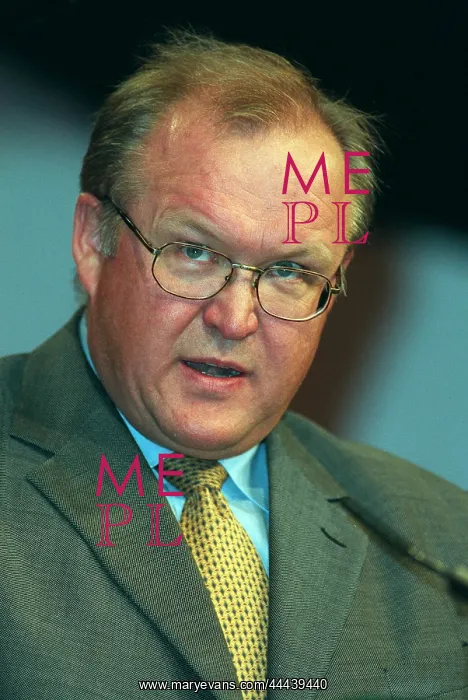  : Goran Persson