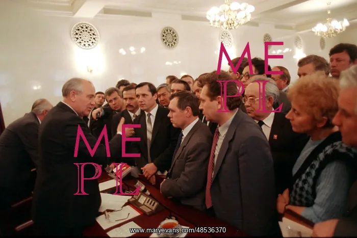 : Gorbachev meets participants of February plenary : Gorbachev meets participants of February plenary