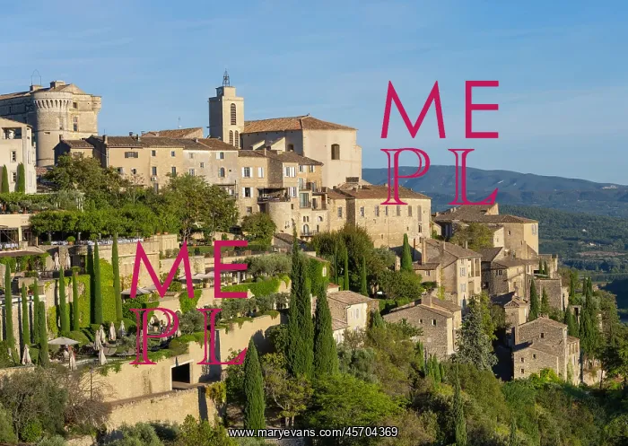 : Gordes, Provence, France : Gordes, Provence, France