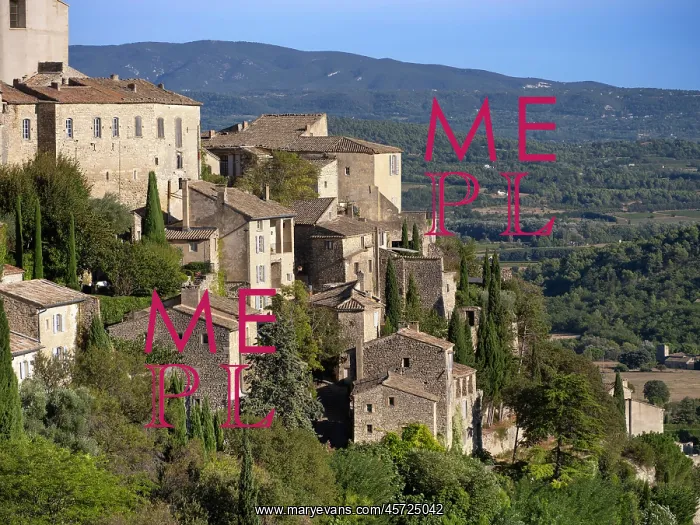  : Gordes, Provence, France