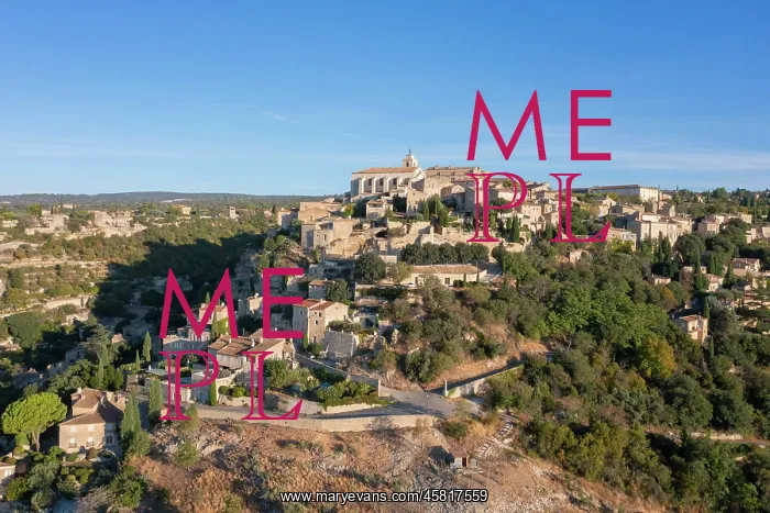 : Gordes, Provence, France : Gordes, Provence, France