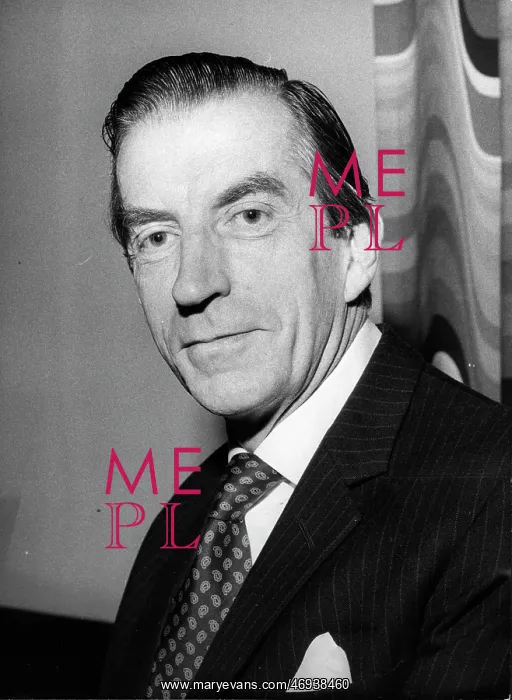 : Gordon Edmunds : Gordon Edmunds