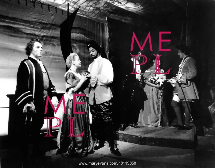 : Gordon Heath as Othellp with Julian Somers (Iago), Valerie W : Gordon Heath as Othellp with Julian Somers (Iago), Valerie W