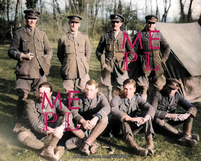: Gordon Highlanders resting, Western Front, WW1 : Gordon Highlanders resting, Western Front, WW1