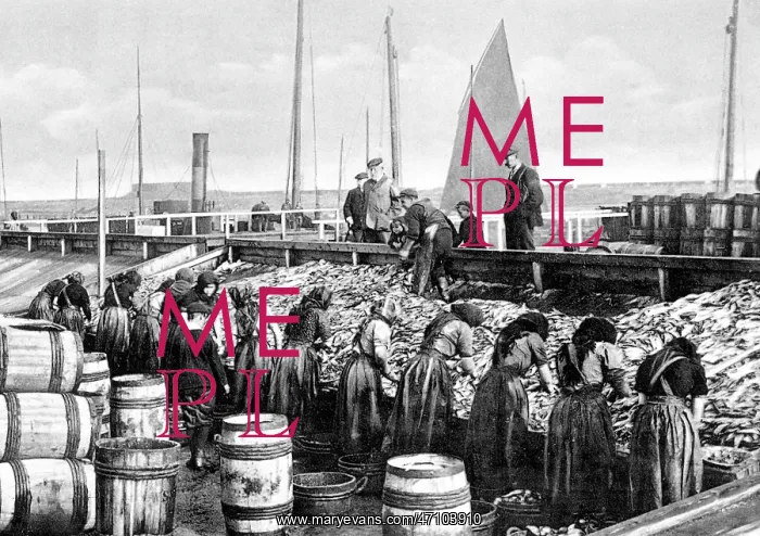  : Gorleston Fish Girls