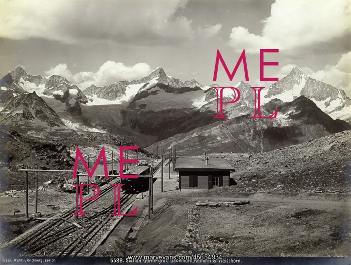 : Gornergrat Station - Views of Gabelhorn, Rothorn & Weisshorn : Gornergrat Station - Views of Gabelhorn, Rothorn & Weisshorn