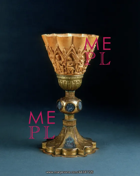 : Gothic chalice of French craftmanship : Gothic chalice of French craftmanship