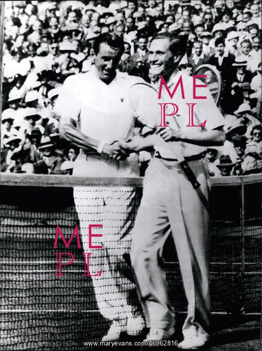 : Gottfried Von Cramm and Fred Perry after match, Wimbledon : Gottfried Von Cramm and Fred Perry after match, Wimbledon