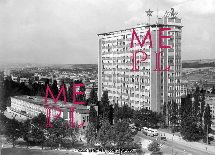 : Gottwaldov - Zlin - Svit : Gottwaldov - Zlin - Svit
