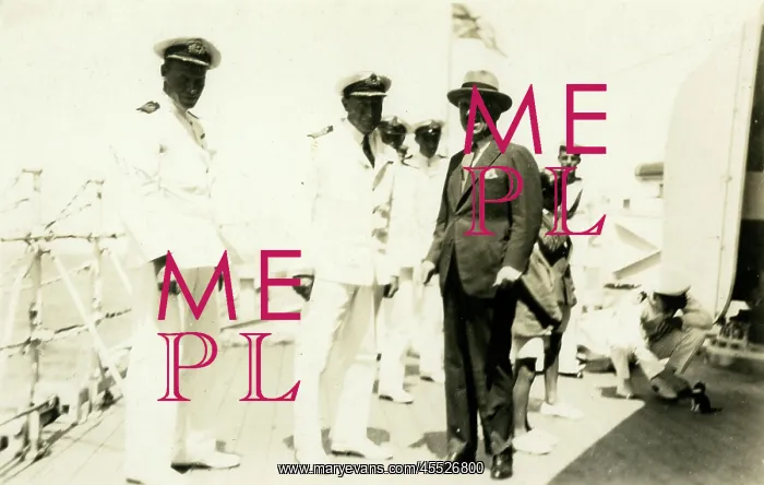  : Governor of Arica, Chile onboard Naval Ship