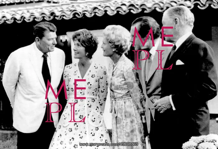 : Governor Ronald Reagan, Nancy Reagan, Pat ? : Governor Ronald Reagan, Nancy Reagan, Pat ?