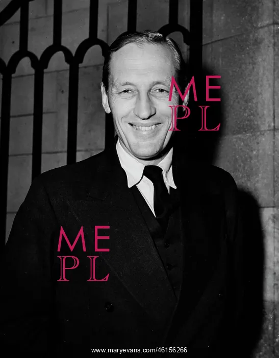 : Governor Sir Evelyn Baring 1903 - 1973 : Governor Sir Evelyn Baring 1903 - 1973