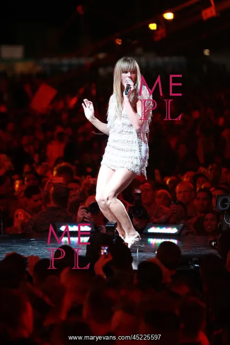 : Grace Potter performs for US military the ? : Grace Potter performs for US military the ?