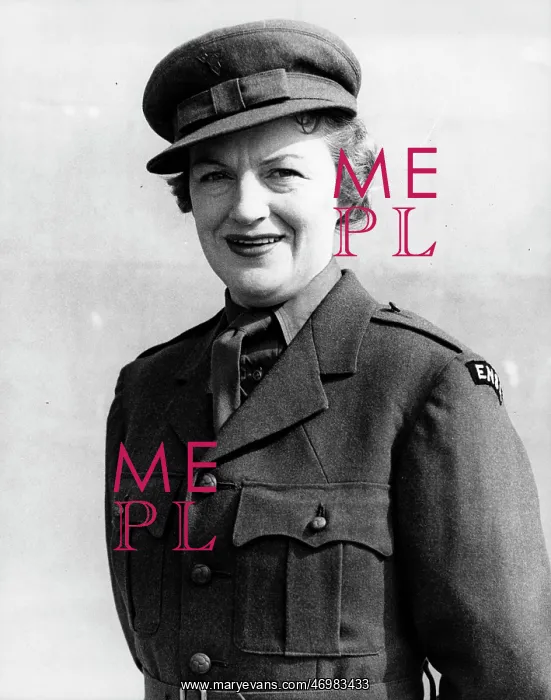 : Gracie Fields, English singer and actress, in uniform : Gracie Fields, English singer and actress, in uniform