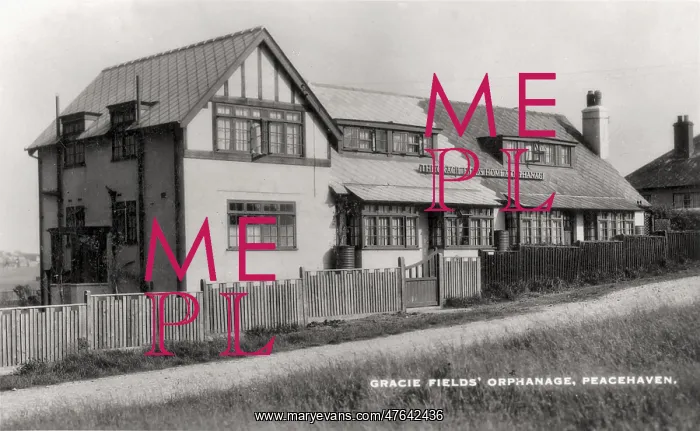 : Gracie Fields Home and Orphanage, Peacehaven, East Sussex : Gracie Fields Home and Orphanage, Peacehaven, East Sussex