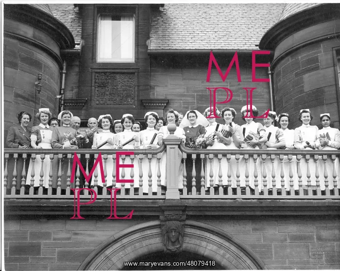 : Graduating Nurses on balcony : Graduating Nurses on balcony