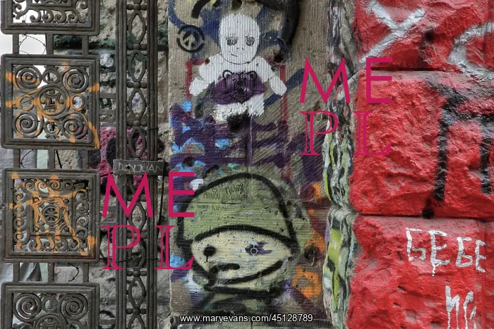  : Graffiti, Kunsthaus Tacheles, Berlin, Germany