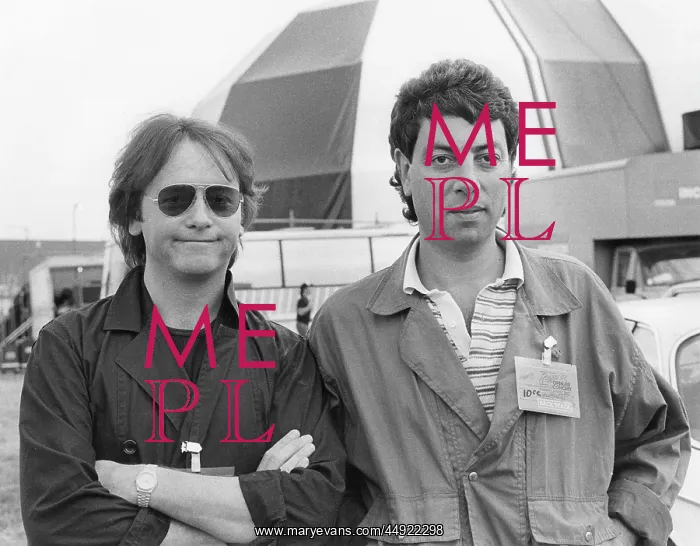 : Graham Gouldman and Eric Stewart of 10cc : Graham Gouldman and Eric Stewart of 10cc