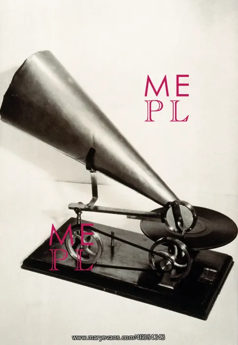: Gramophone, circa 1900 : Gramophone, circa 1900