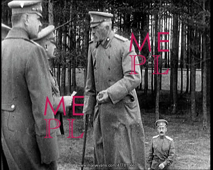 : Grand Duke Nicholas Nikolayevich Talking With : Grand Duke Nicholas Nikolayevich Talking With