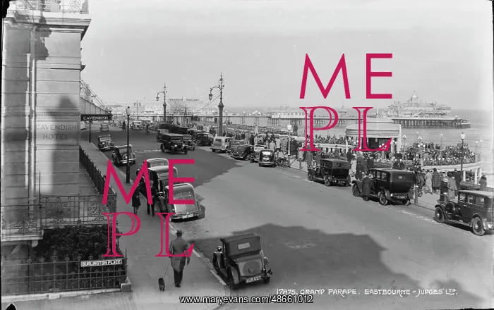 : Grand Parade, Eastbourne : Grand Parade, Eastbourne