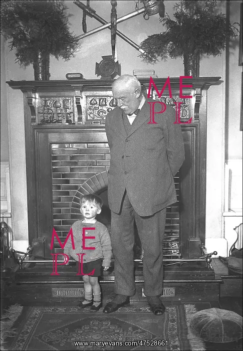 : A Grandfather and Grandson - Devon : A Grandfather and Grandson - Devon