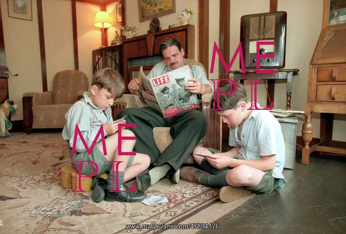 : GRANDFATHER & GRANDSONS : GRANDFATHER & GRANDSONS