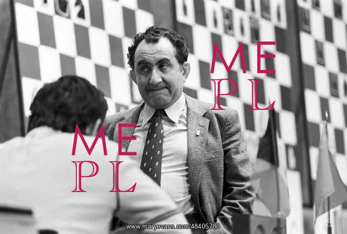 : Grandmaster Tigran Petrosian, 1981 : Grandmaster Tigran Petrosian, 1981