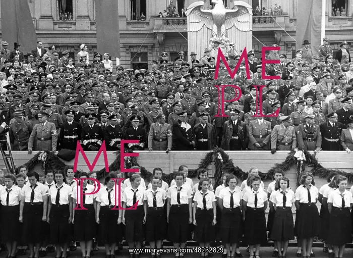 : Grandstand of the guests of honor during the victory parade : Grandstand of the guests of honor during the victory parade