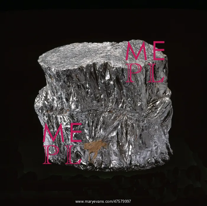 : Graphite. A specimen of graphite from Sri Lanka : Graphite. A specimen of graphite from Sri Lanka