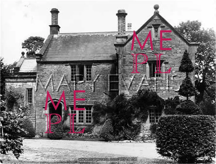 : GRASSINGTON OLD HALL : GRASSINGTON OLD HALL