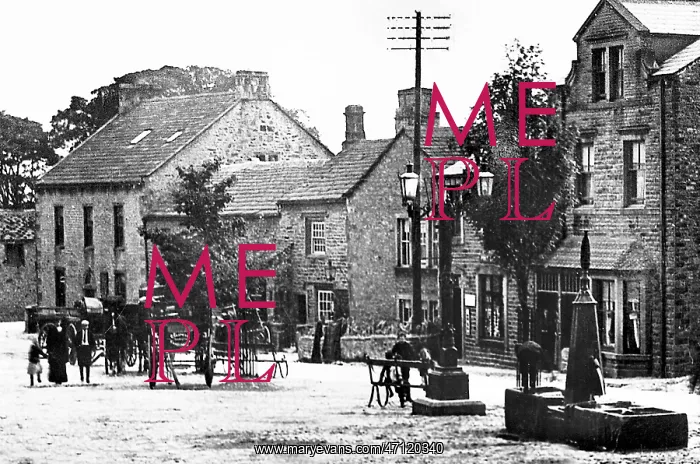  : Grassington The Square early 1900s