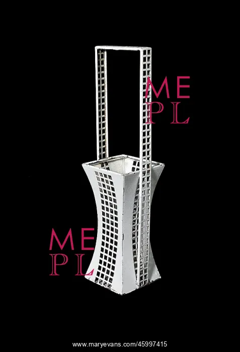 : A Grating basket with high handle : A Grating basket with high handle