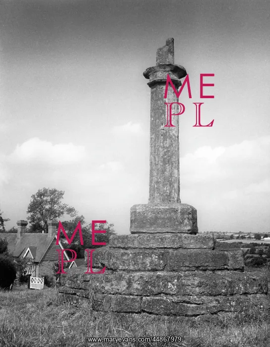 : GREAT BRINGTON CROSS : GREAT BRINGTON CROSS