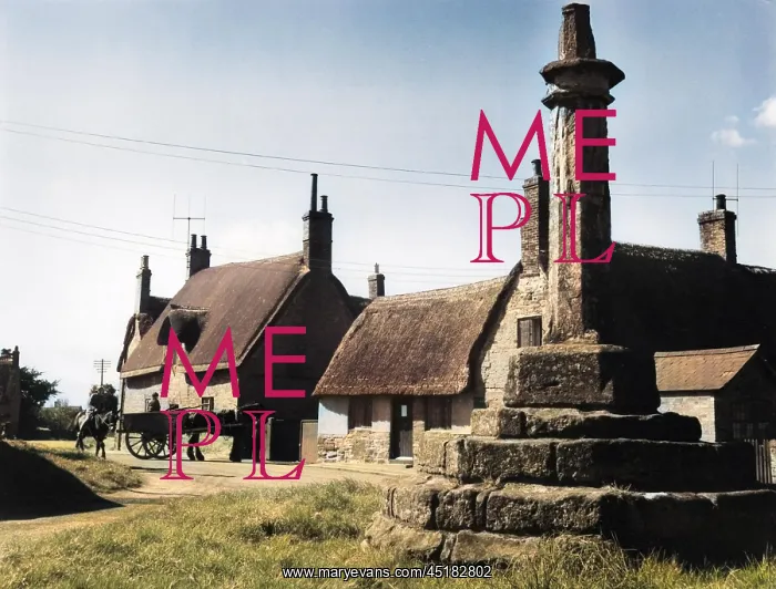 : GREAT BRINGTON CROSS : GREAT BRINGTON CROSS