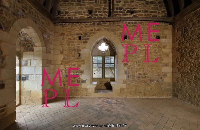 : Great Hall, North Range, Chateau de Guedelon : Great Hall, North Range, Chateau de Guedelon